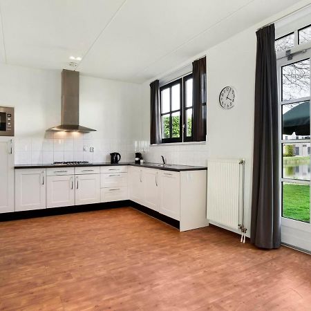 אנג'ום Luxury 4-Person Residence In The Holiday Park Landal Esonstad מראה חיצוני תמונה