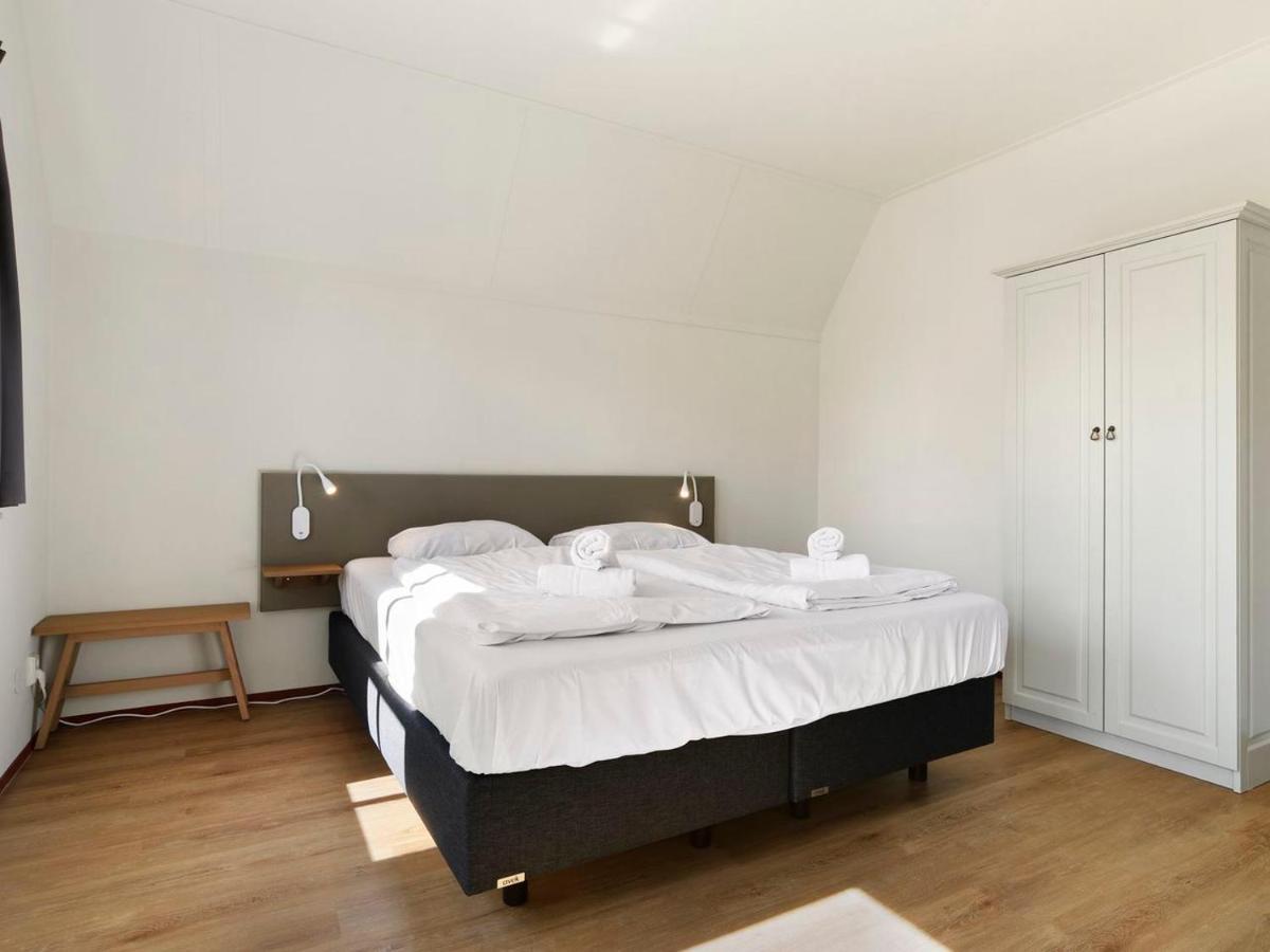 אנג'ום Luxury 4-Person Residence In The Holiday Park Landal Esonstad מראה חיצוני תמונה