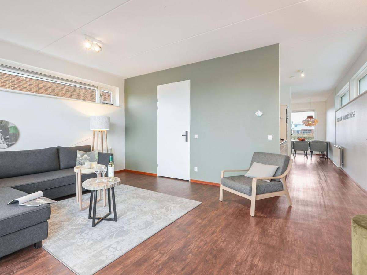 אנג'ום Luxury 4-Person Residence In The Holiday Park Landal Esonstad מראה חיצוני תמונה