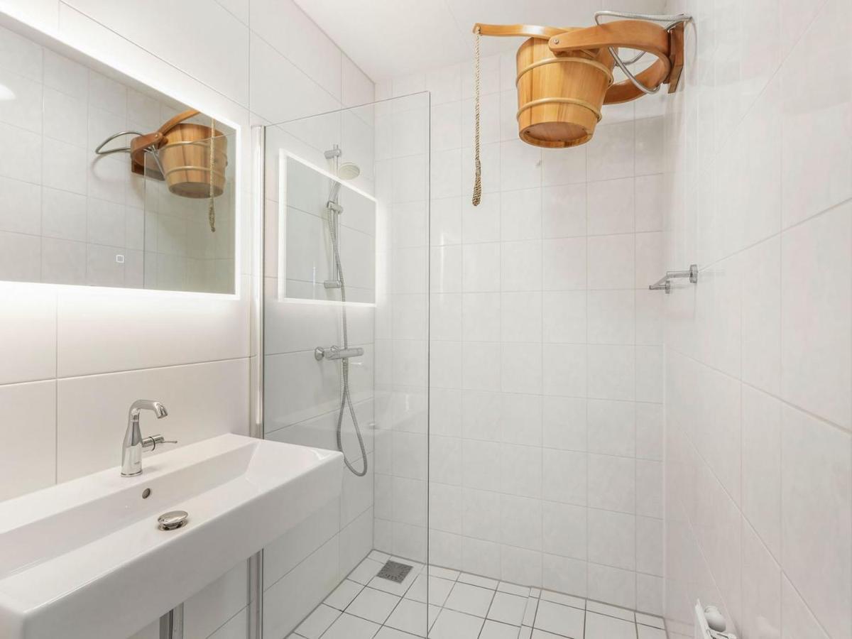 אנג'ום Luxury 4-Person Residence In The Holiday Park Landal Esonstad מראה חיצוני תמונה